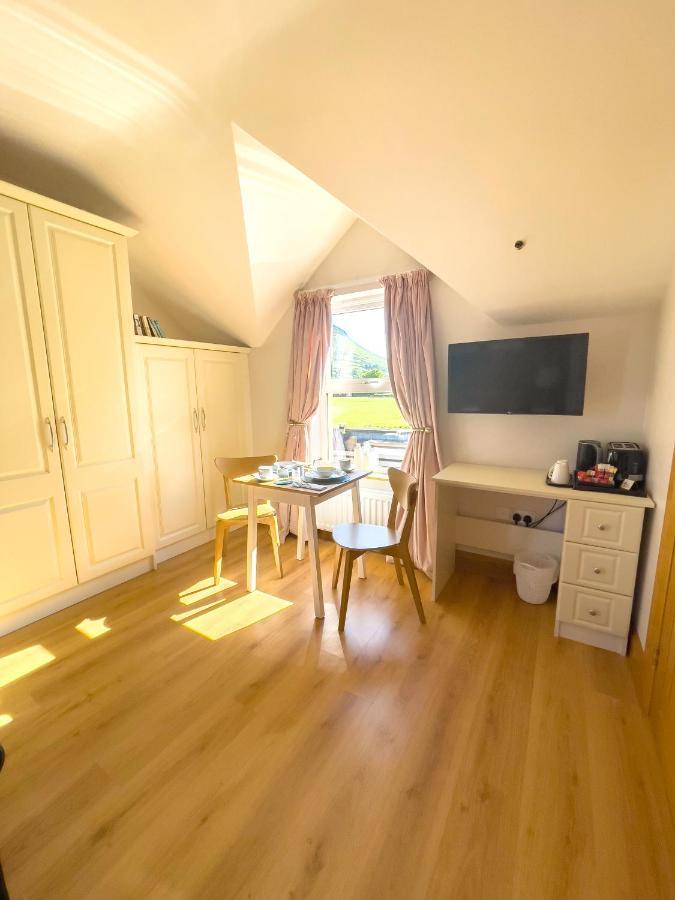 Mount Edwards Hill Guest Accommodation คูเชนดอล ภายนอก รูปภาพ