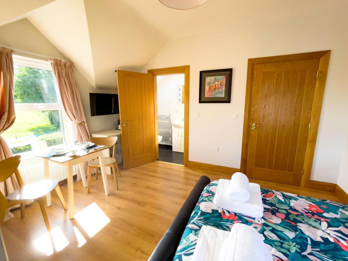 Mount Edwards Hill Guest Accommodation คูเชนดอล ภายนอก รูปภาพ