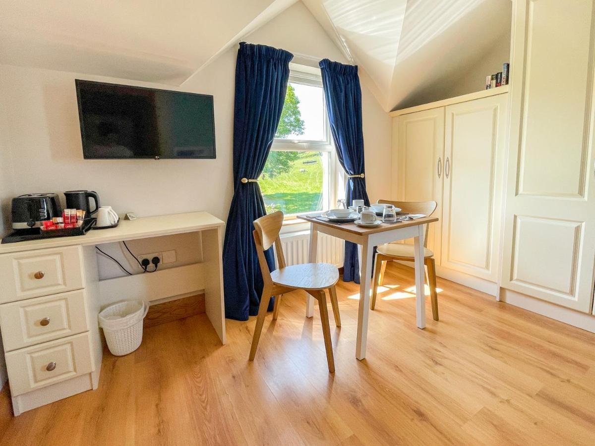 Mount Edwards Hill Guest Accommodation คูเชนดอล ภายนอก รูปภาพ